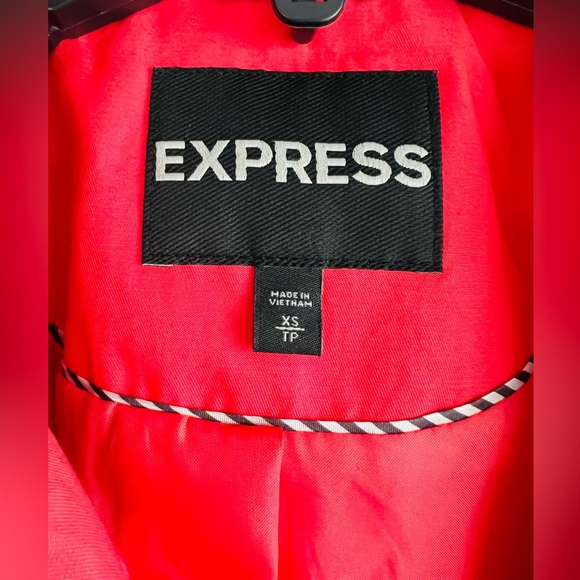 Express Belted Coral Trench Coat, XS - Picture 3 of 5